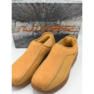 Lugz Men's Tan Slip On Shoes Size 9.5 EUR 43 Leather Upper Gum Sole w/ Box